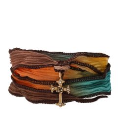 Wholesale Catherine Michiels Bracelet En Soie A Nouer Et Charm Mariel Cross En Bronze Et Diamant