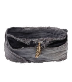 New Catherine Michiels Bracelet En Soie Et Charm Petite Feather En Bronze