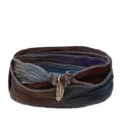 New Catherine Michiels Bracelet En Soie Et Charm Petite Feather En Bronze