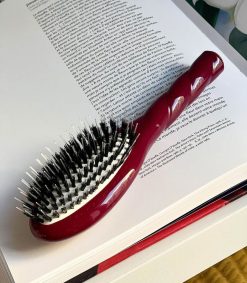 Hot La Bonne Brosse Petite Brosse N.02 L'Indispensable Rouge Cerise