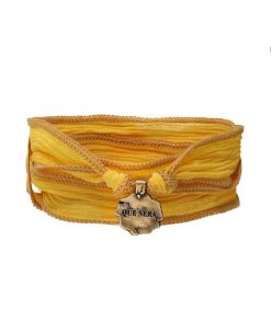 Online Catherine Michiels Bracelet En Soie A Nouer Et Charm Que Sera En Bronze