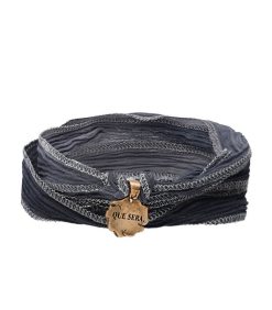 Online Catherine Michiels Bracelet En Soie A Nouer Et Charm Que Sera En Bronze