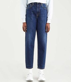 New Levi's Jean Mom Taper Classic Act