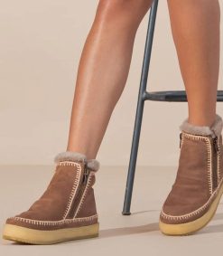 Best laidback london Boots Setsu Crochet Crepe Suede Camel/Beige