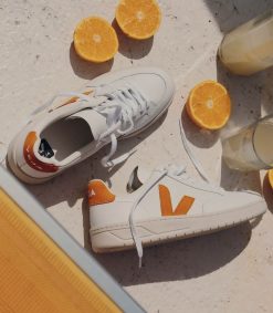 Best Veja Baskets V-12 Leather White Pumpkin