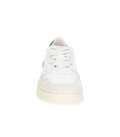 Clearance Autry Baskets Medalist Low Leather Suede White/Amazon